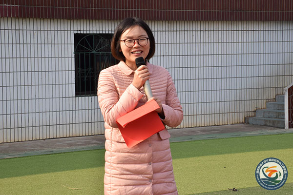 5b0ae8aa469143b4a58008941f8e247e.jpg 33.jpg